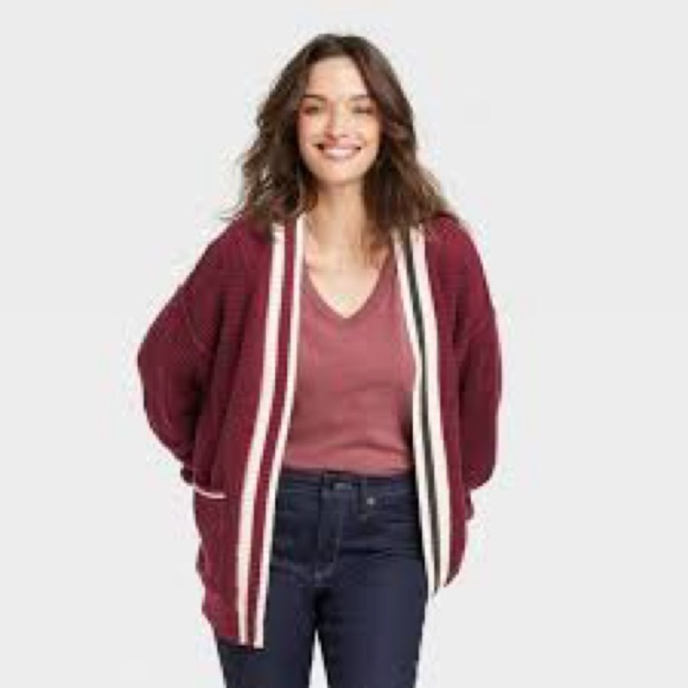 Universal Threads Chunky Knit Varsity Cardigan NWT - Picture 2 of 8